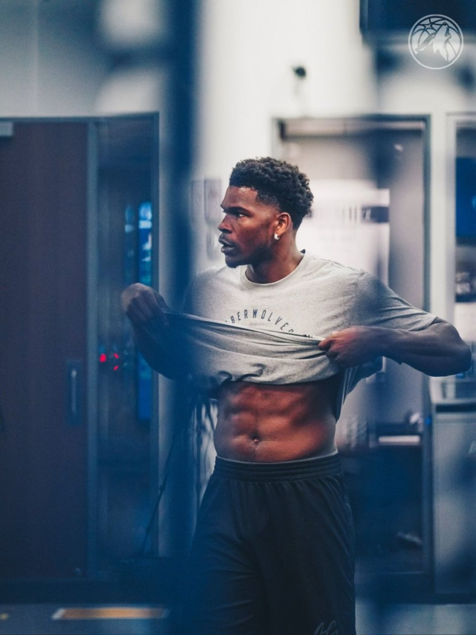 进攻端的 进攻端的